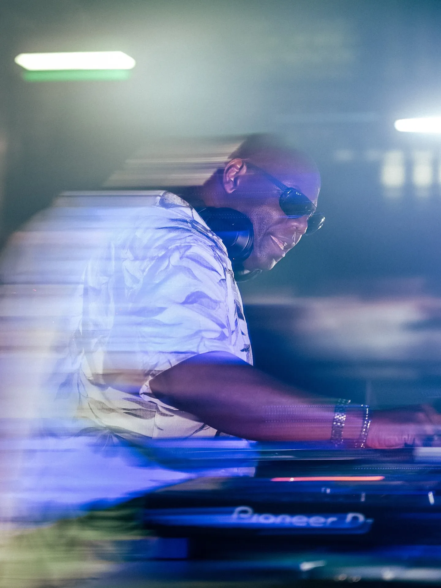 image_68a6997084316 Carl Cox loudly swore: This is the best variety show I've ever had in my career? Why did he say that?