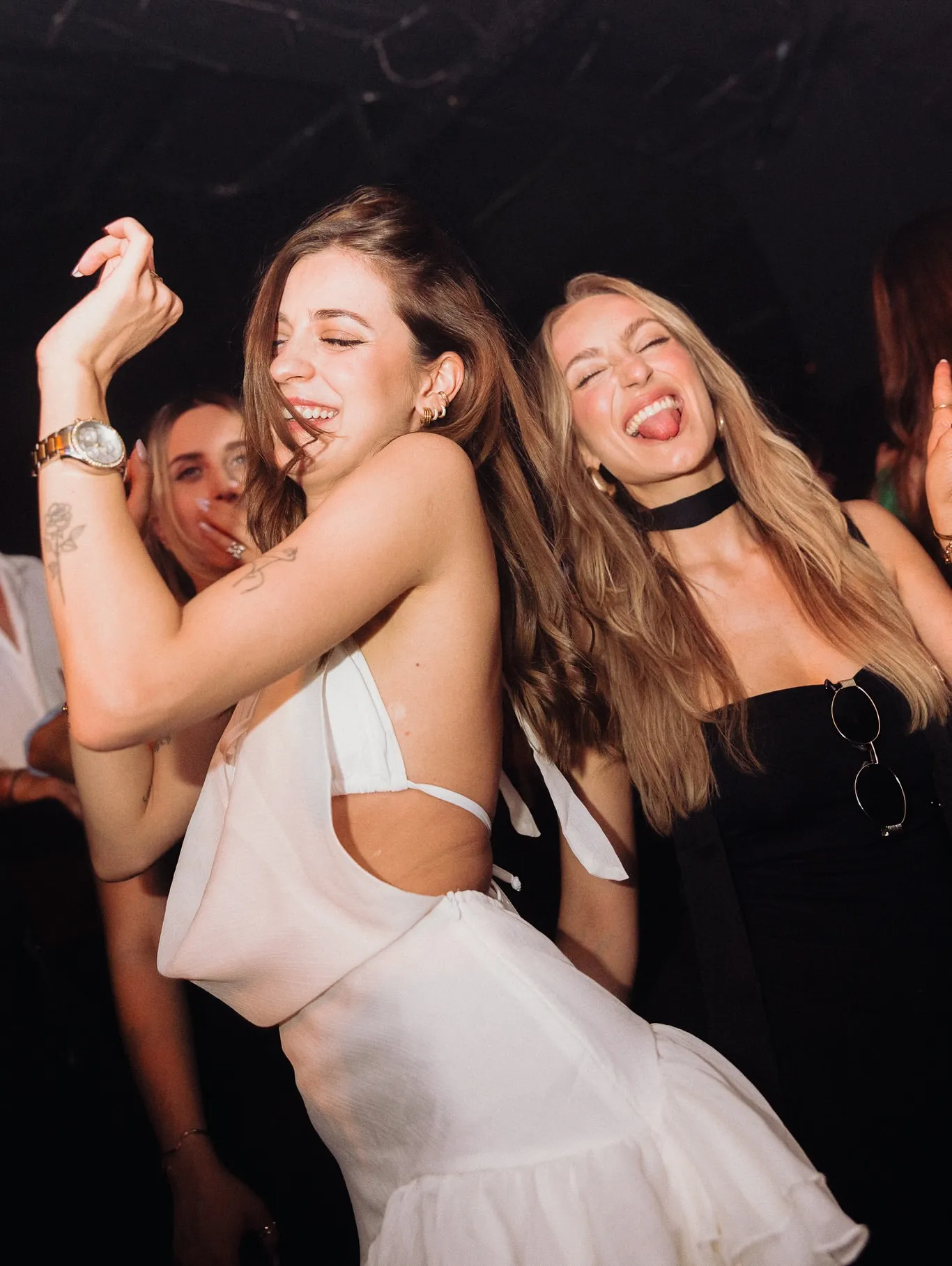 image_68a69d25de672 An emotional fan shared: Carl Cox made that night unforgettable. He did something to me that I will carry in my heart forever