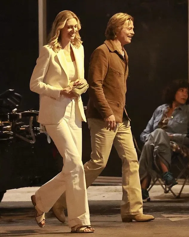 image_68a69ffaf3862 Brad Pitt and Elizabeth Debicki Captured on 'TAOCB' Filming Location!