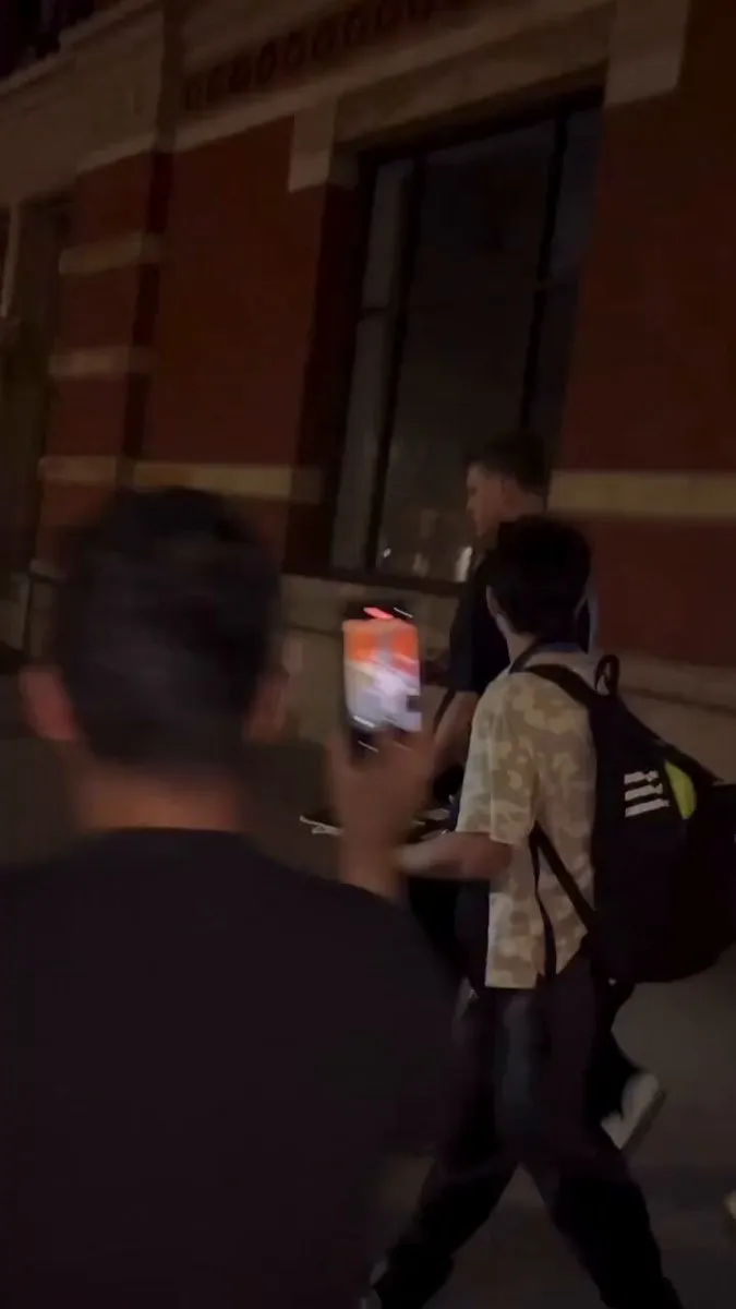 image_68a6c92a4e3cd VIRAL VIDEO: Joe Burrow Shocks Fans After Refusing Kid’s Autograph at 2AM