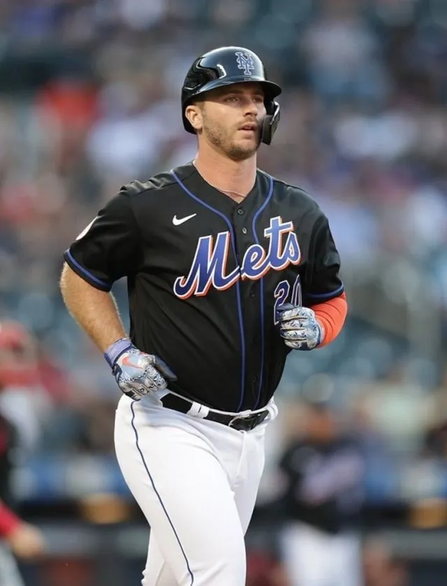 Pete Alonso’s Emotional Nod to New York Comes With Deeper Meaning Ahead of Stint With Wife Haley 19 Pete Alonso’s Emotional Nod to New York Comes With Deeper Meaning Ahead of Stint With Wife Haley
