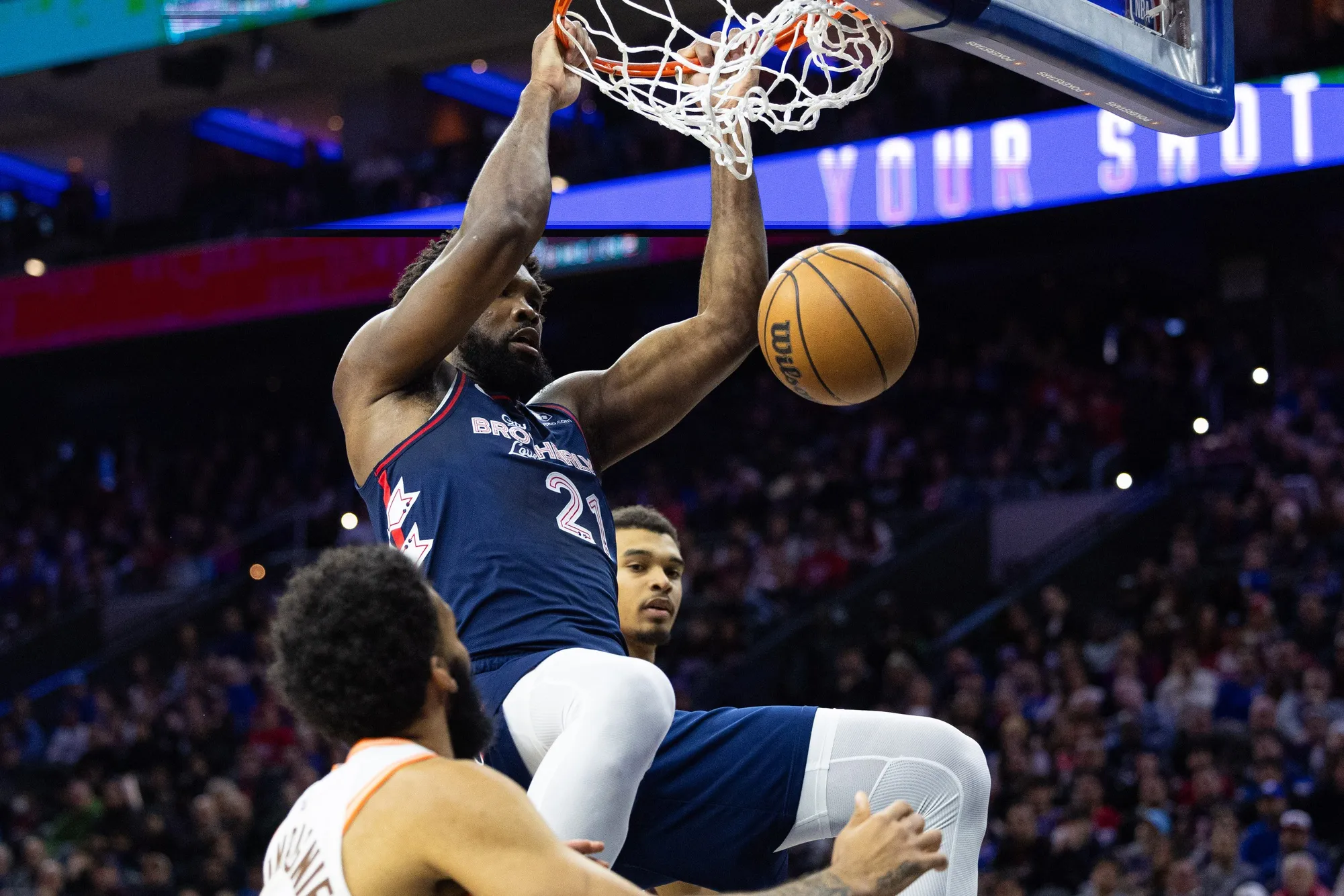 Embiid Destroys the Hoop with a Massive Block – Fans Go Wild, While Opponents Run for Cover!