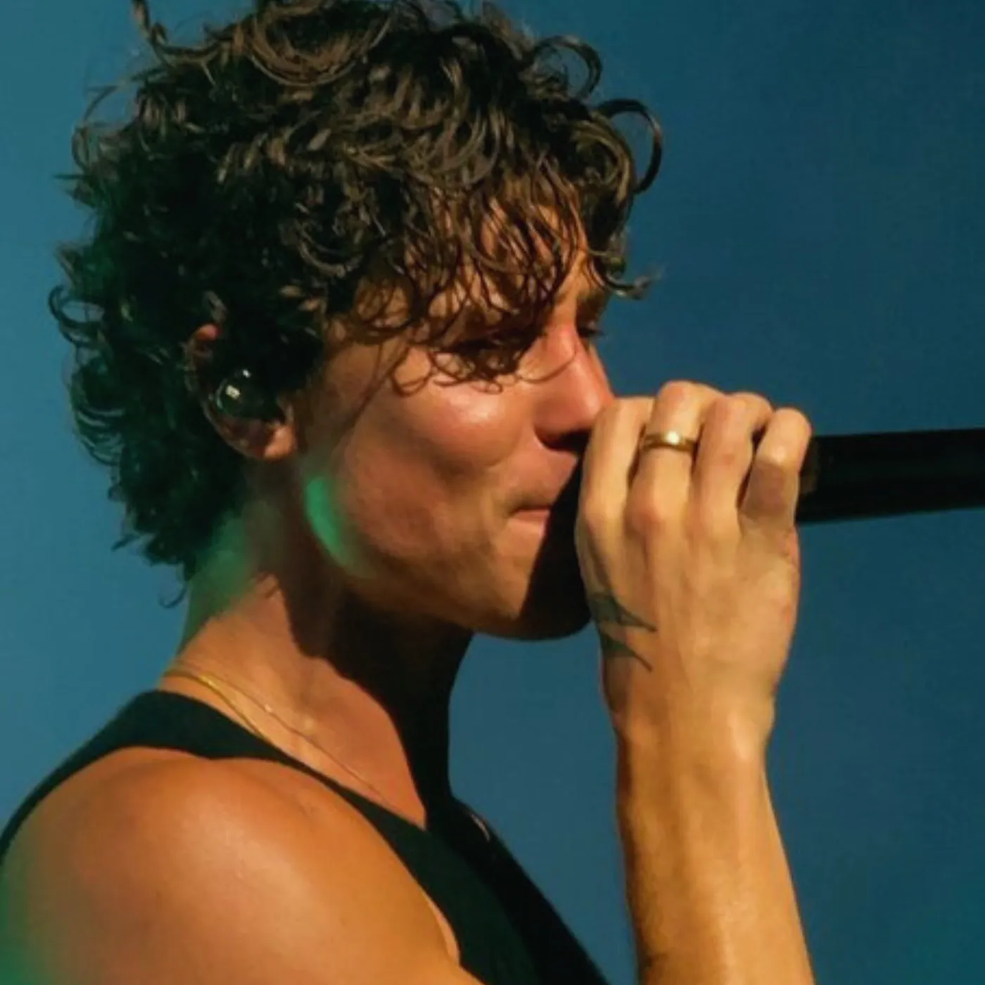 Crowds Go Wild: Shawn Mendes Sparks Amsterdam Chaos After ‘On The Road Again’ Stop