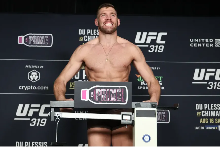 After Khamzat Loss, Rampage Says Dricus Du Plessis Must Rethink His Weight Class