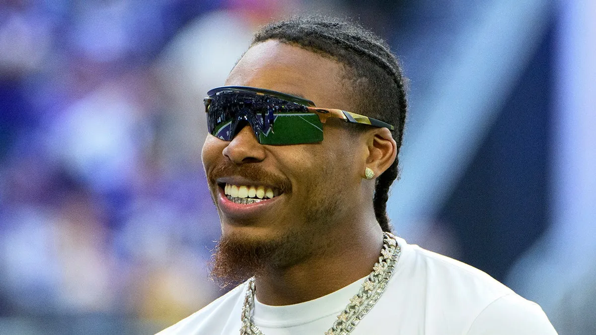 Rihanna’s Wild Super Bowl Promise Shocks NFL Fans — Justin Jefferson’s Backstage Moment Has Everyone Talking