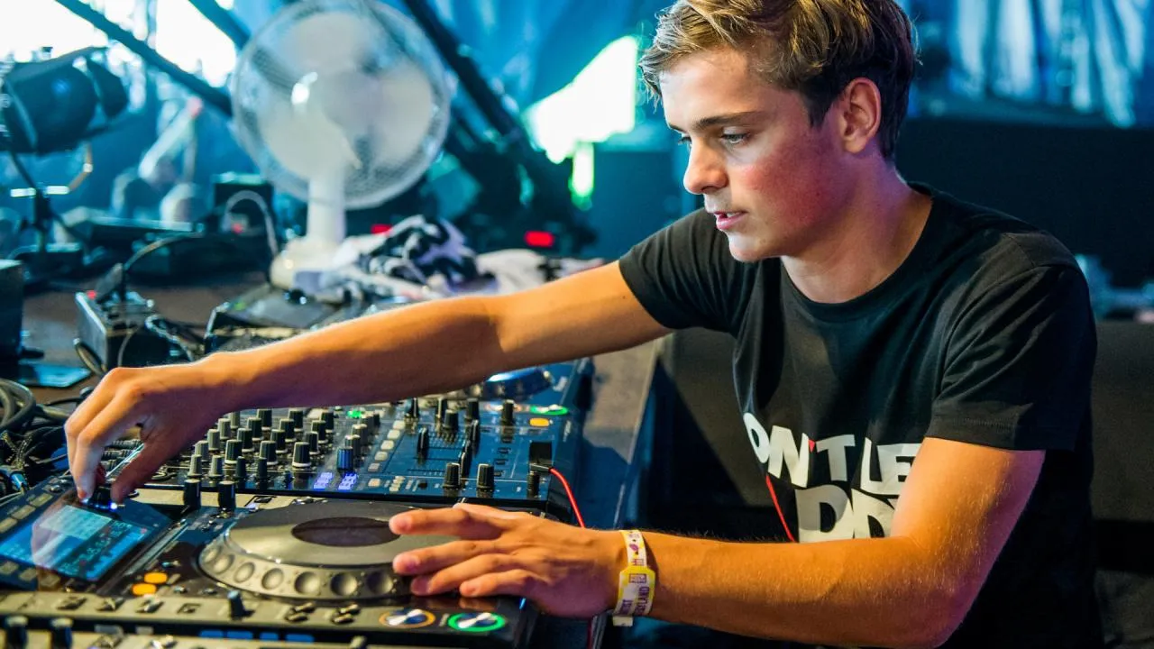 image_68a828ee2e66b Fans Shocked: Martin Garrix Considers a Wedding Version of 'High On Life' – 10th Anniversary of STMPD RCRDS?