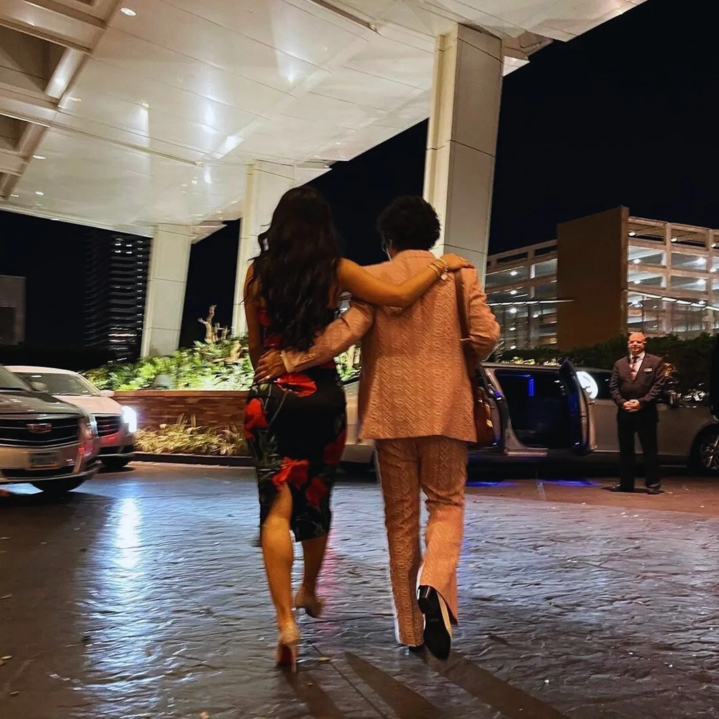 image_68a8ffd1ac33d Jessica Caban Sparks Buzz With Cryptic Support for Bruno Mars at VMAs 2025