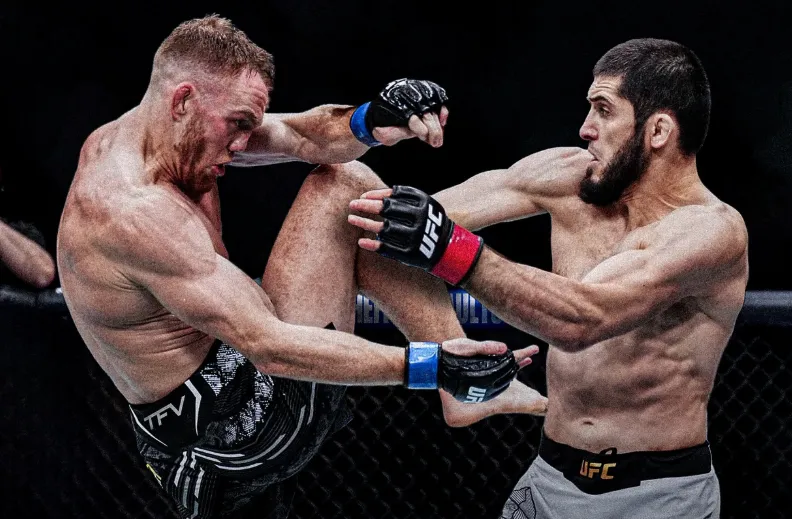 Makhachev Taunts: "If That's Della Maddalena's Best Performance, Then It's Too Bad "