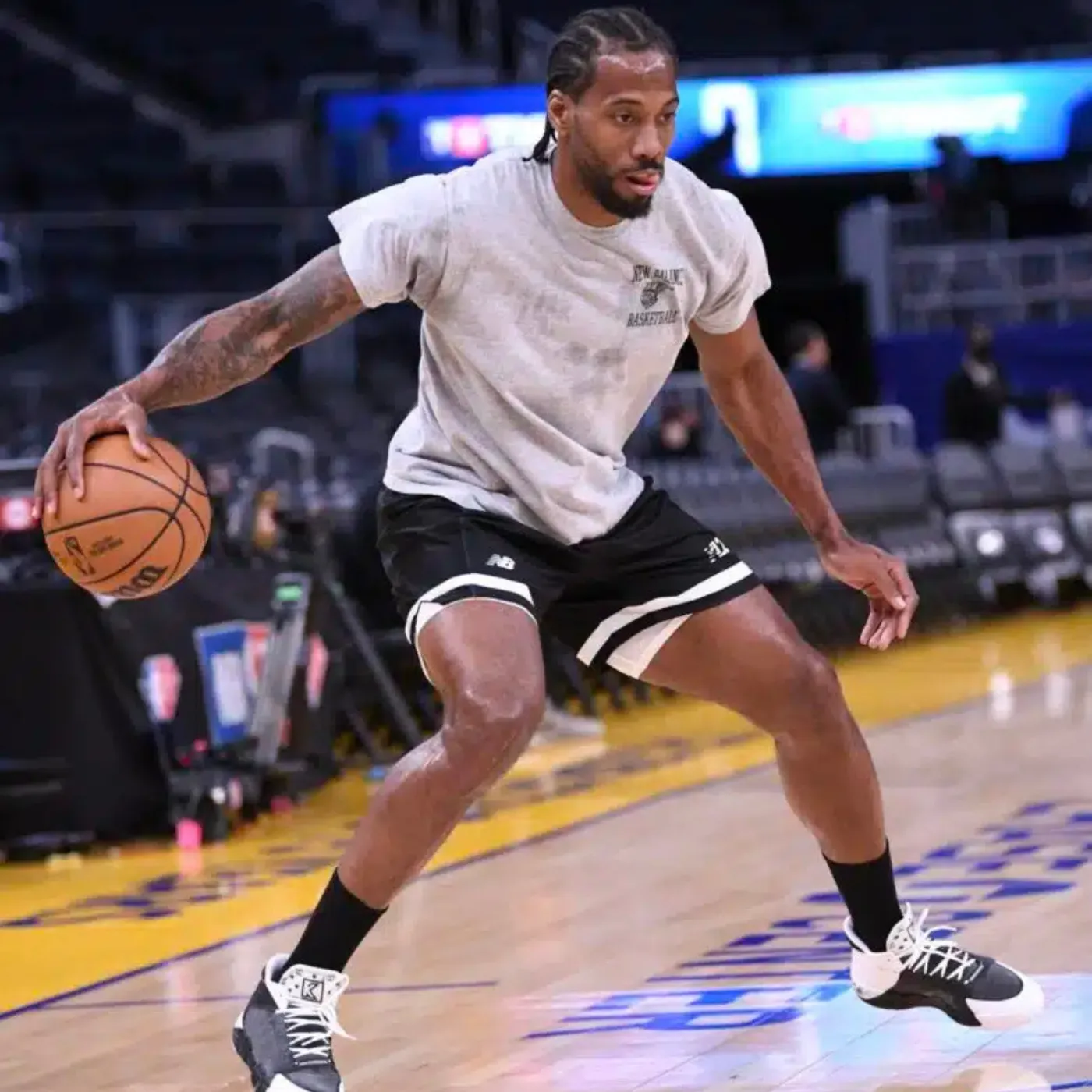 image_68a9b47f6b8b9 Fans Can’t Believe Where Kawhi Leonard Just Showed Up—And What Leaked Next