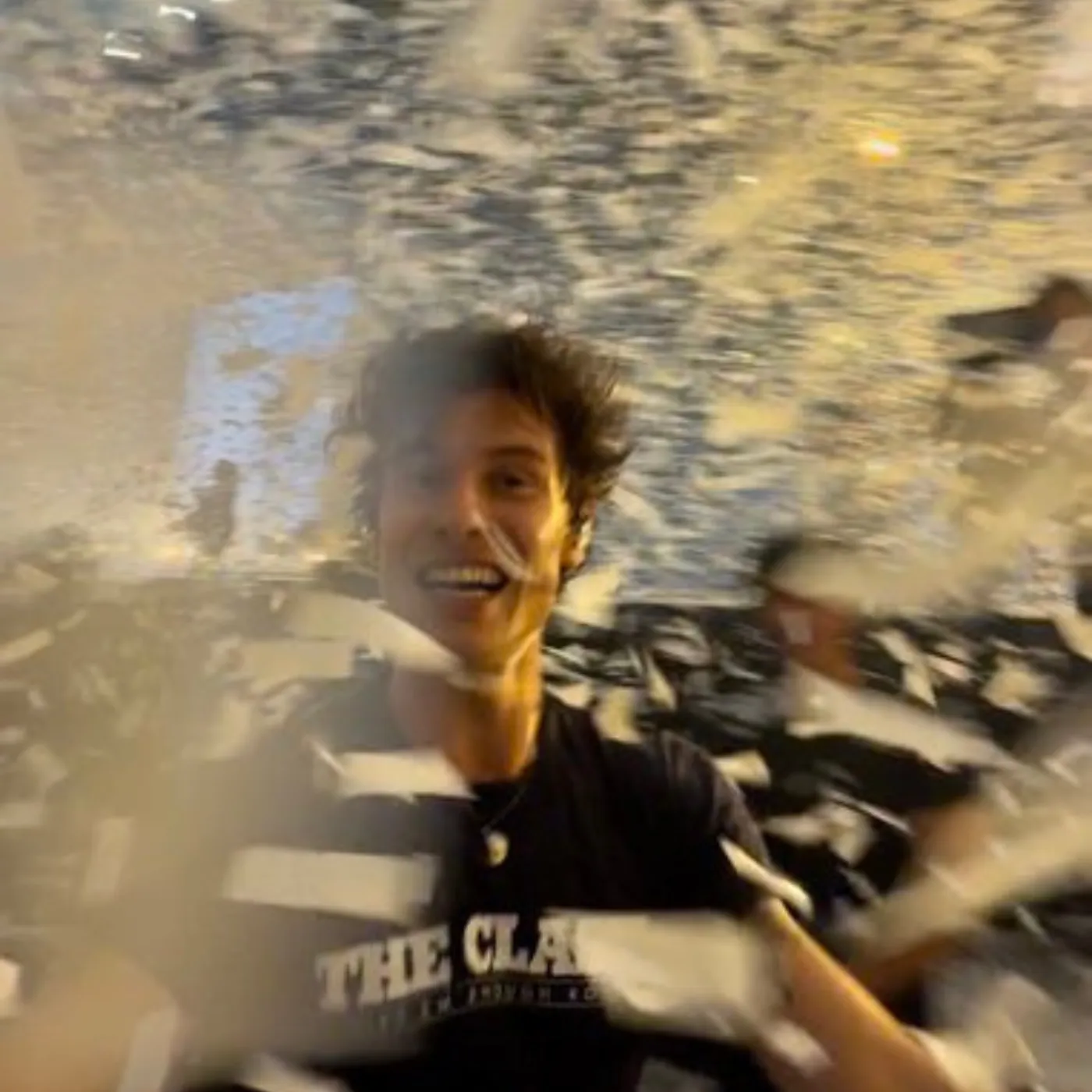 image_68ab37b1a6ca5 ‘Something’s Not Right’: Shawn Mendes Sparks Online Debate After Madrid Fan Frenzy