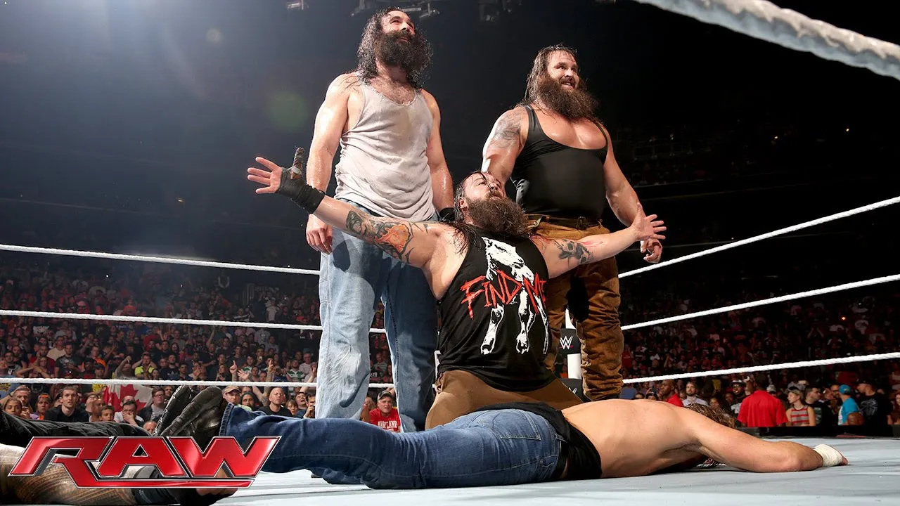 image_68abc0cf9a31e 10 Years Ago at SummerSlam, Seth Rollins Became a Dual Champion – But Fans Couldn’t Believe Their Eyes When Dean Ambrose and Roman Reigns Broke the Wyatt Family!