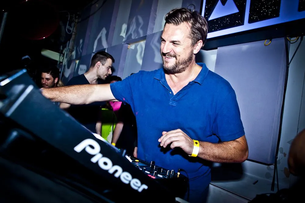 image_68ac218dac687 Solomun releases two remixes of Jamie xx's 'Waited All Night': don't miss it