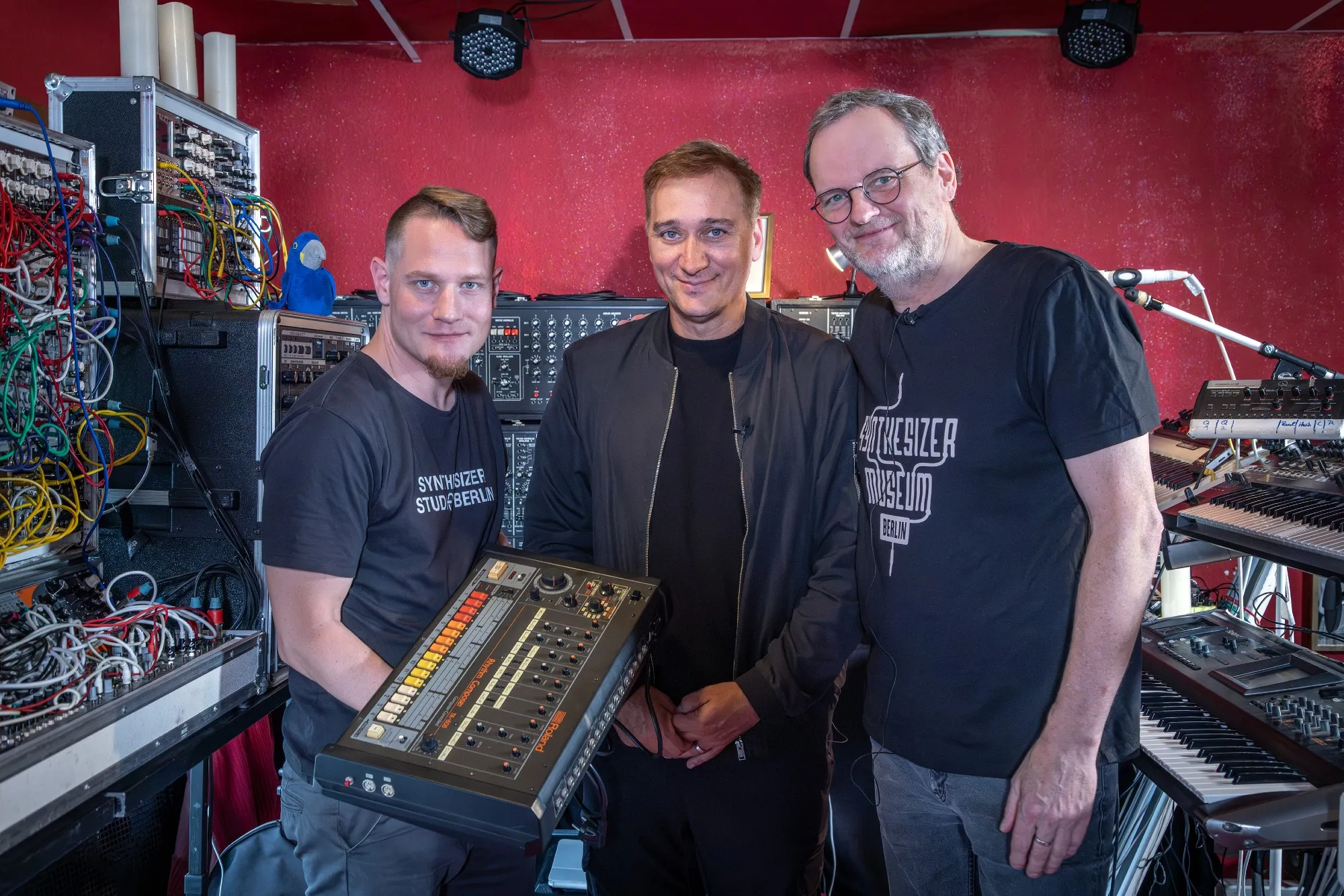 image_68ac2af89fba0 Paul van Dyk Reveals The ‘Secret Weapon’ That Created The Trance Legend – Now On Display In Berlin!