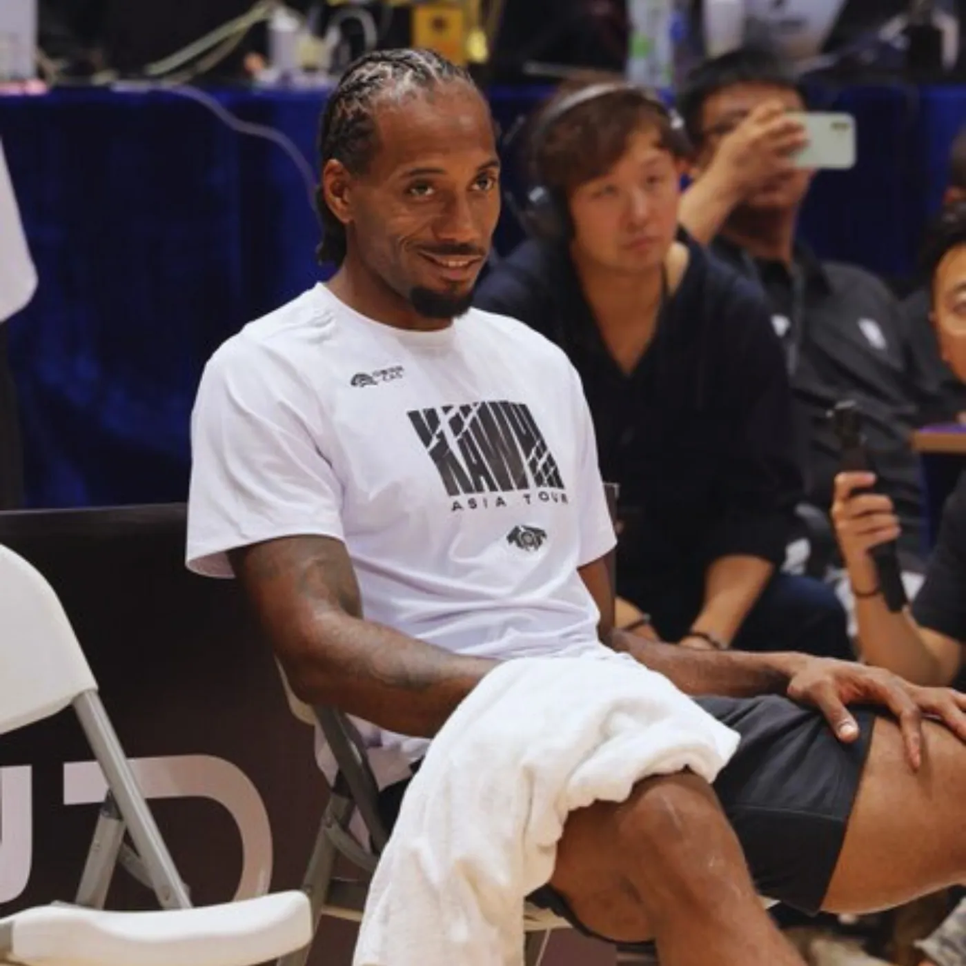image_68ad01614d5c2 The Tight Braids. The Healthy Knees. The Silence. Kawhi Leonard’s Comeback Energy Is Scary.