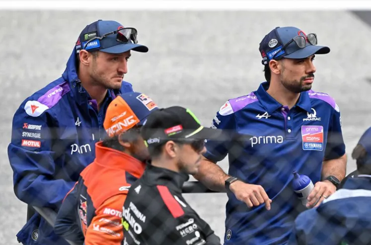 Oliveira admits: 'I just want to race properly,' but Yamaha already had a plan.