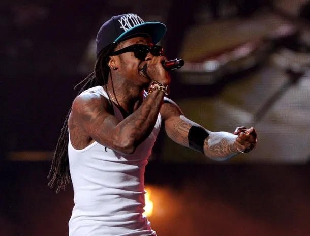 image_68ad4ae054439 Lil Wayne Emotionally Thanks Fans After Explosive Show – One Mysterious Detail Sends the Internet Into a Frenzy!
