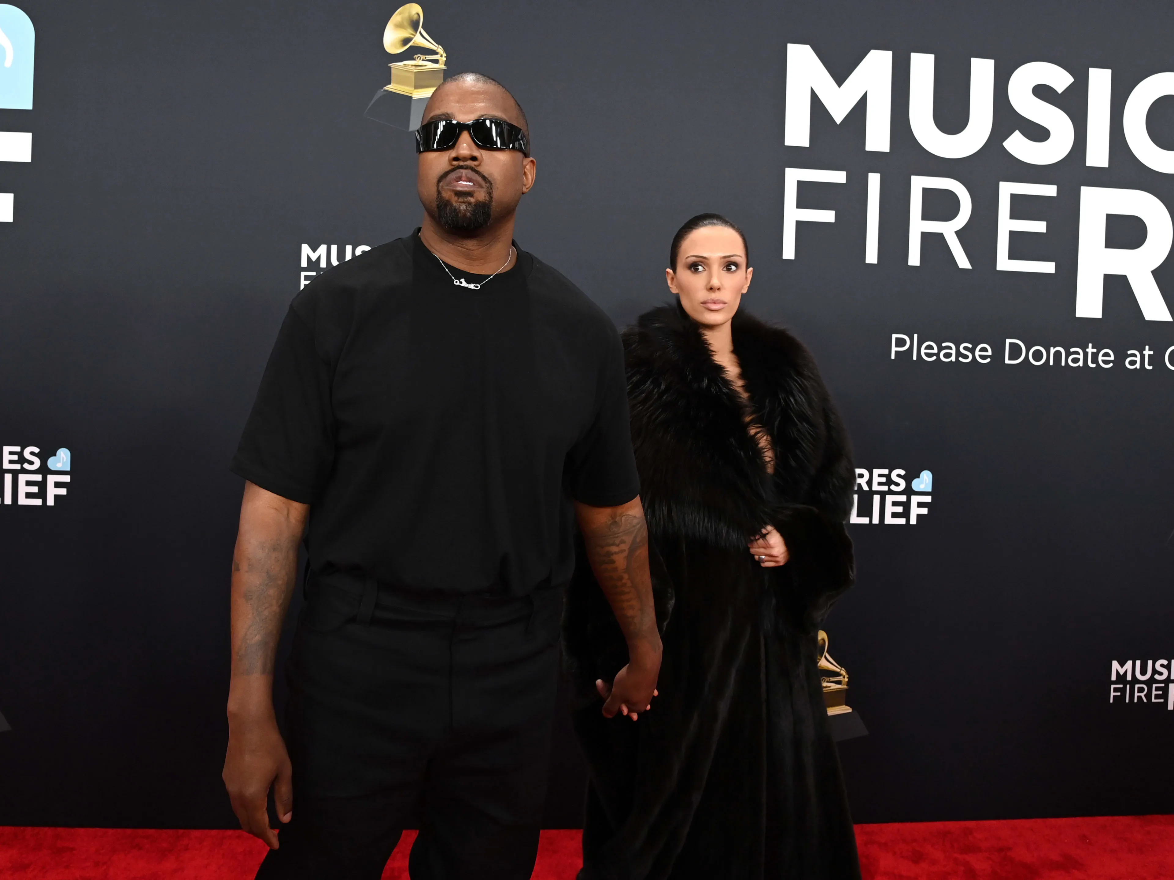 image_68ad534539312 Bianca Censori Makes $250K Every Time Kanye Shocks – But Fans Can’t Believe What She Endures Behind Closed Doors!