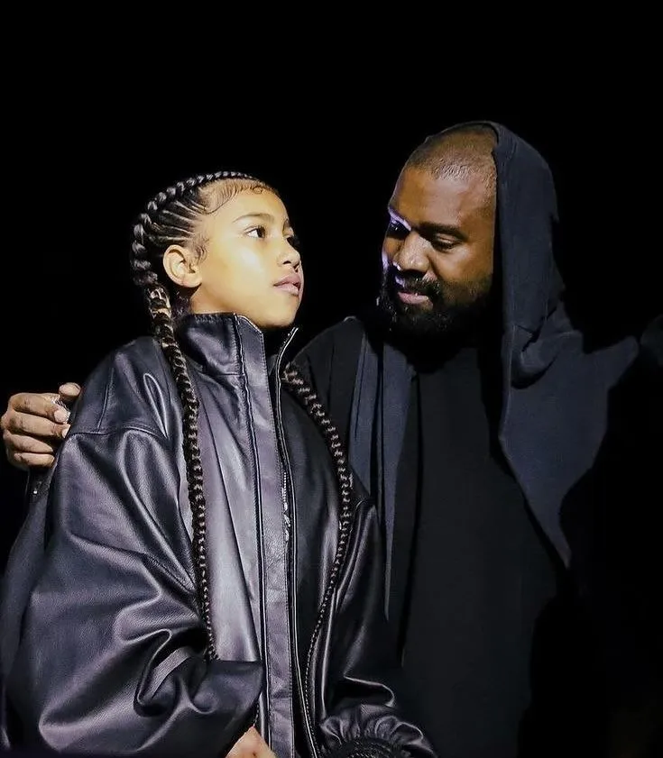 image_68ad561813eed The online community is stunned as North West looks so different – But what’s even more shocking is that she’s becoming a 'media pawn' in Kanye and Kim’s ongoing drama!