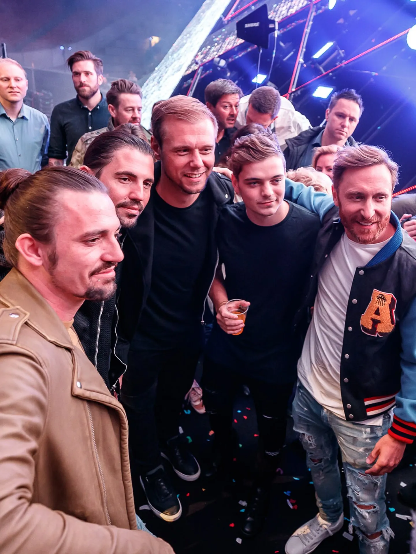 Is Armin van Buuren the Key Link? How He Manipulates the DJ Music Market and the Secret Oaths Behind the Scenes