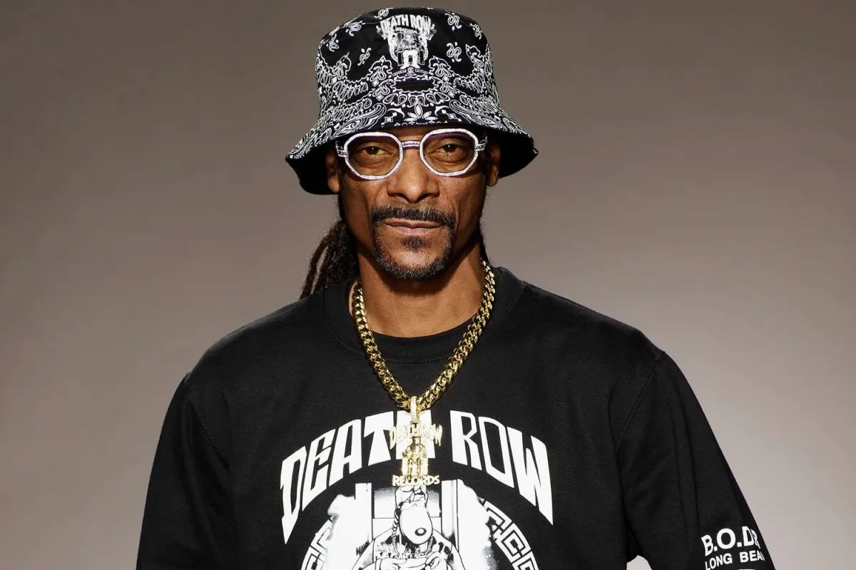 Rapper Snoop Dogg Sparks Backlash Over LGBTQ+ Comments on Children’s Movies 19 Rapper Snoop Dogg Sparks Backlash Over LGBTQ+ Comments on Children’s Movies