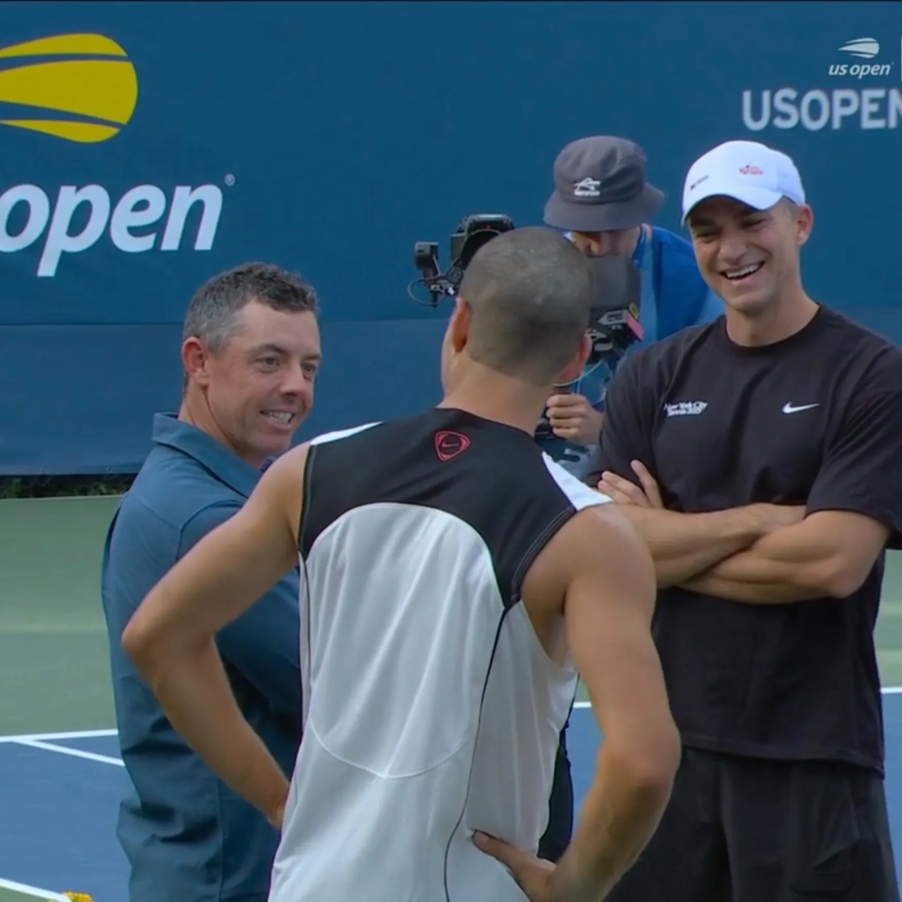 image_68ad7da843d19 Carlos Alcaraz’s Bold New Haircut Sparks Fan Frenzy — Even Rory McIlroy & Frances Tiafoe Join the Roast at the US Open