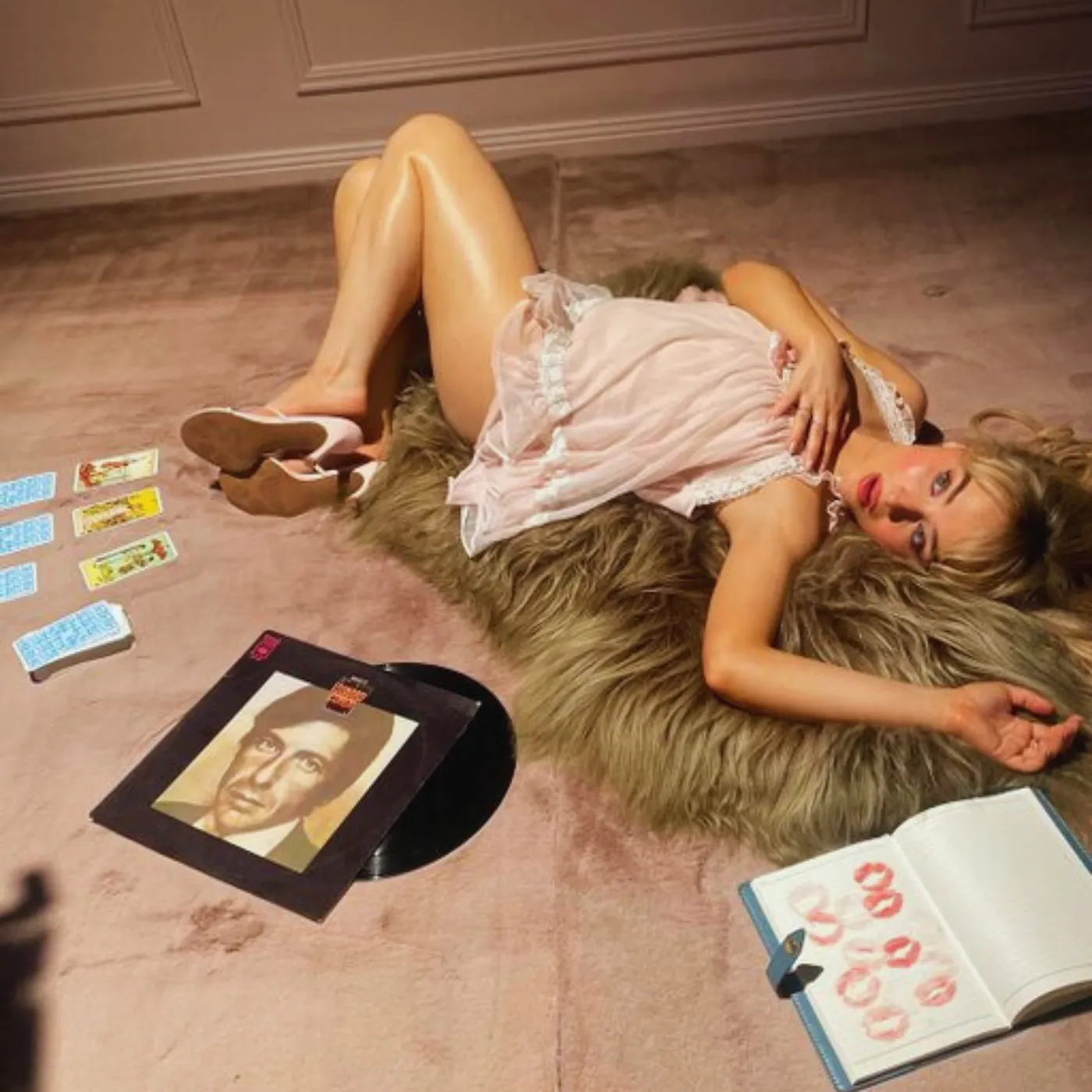 image_68ada73b41902 Sabrina Carpenter Just Dropped ‘Man’s Best Friend’ and the Internet Can’t Handle It