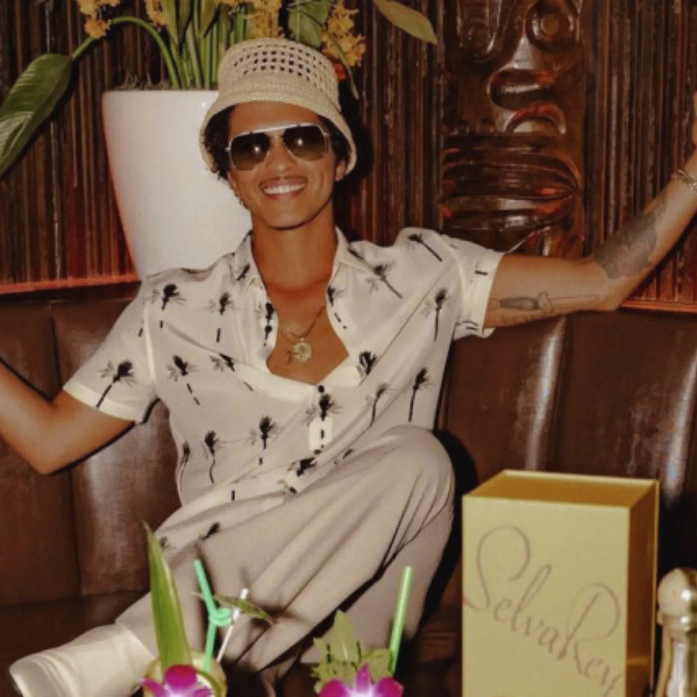 image_68ae35eee3921 Internet Buzzing After Perrie Edwards Admits: ‘Bruno Mars Writing Me a Song Would Kill Me’