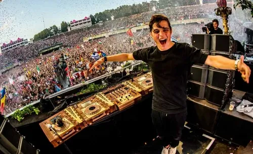 Finales & Fireworks: Martin Garrix Performs His Favorite European Show – And the Grand Finale Leaves Hannover Stunned