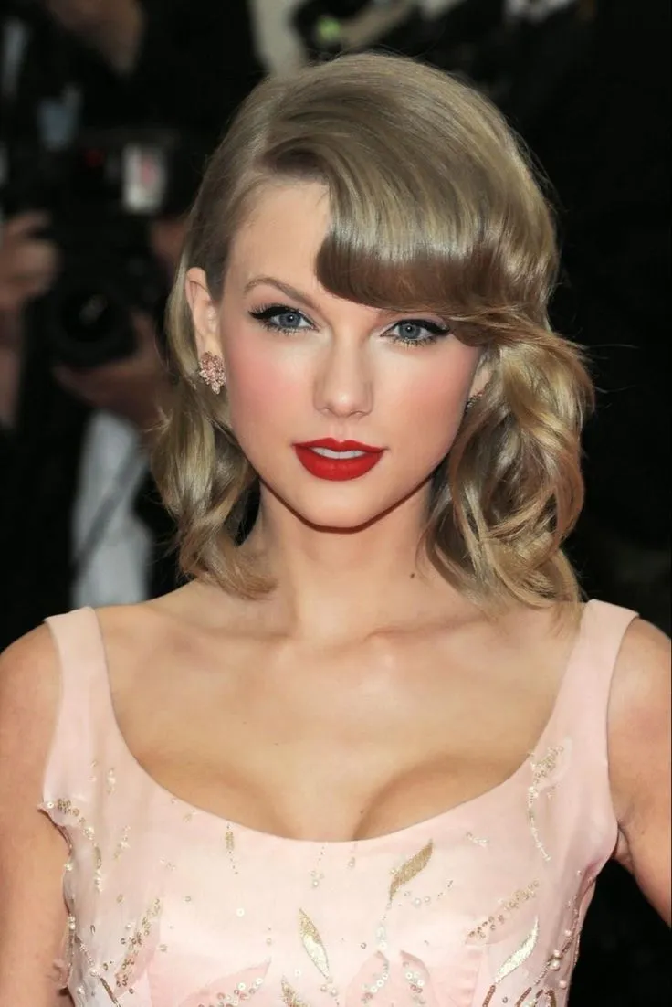 image_68ae7bbe372c1 Taylor Swift Is 20 Times Richer Than Travis Kelce—So Why Did She Choose Him?