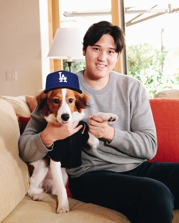 Shohei Ohtani’s Dog Steals the Spotlight — and Another Pup’s Jealous Reaction in This Ad Has Fans Cracking Up