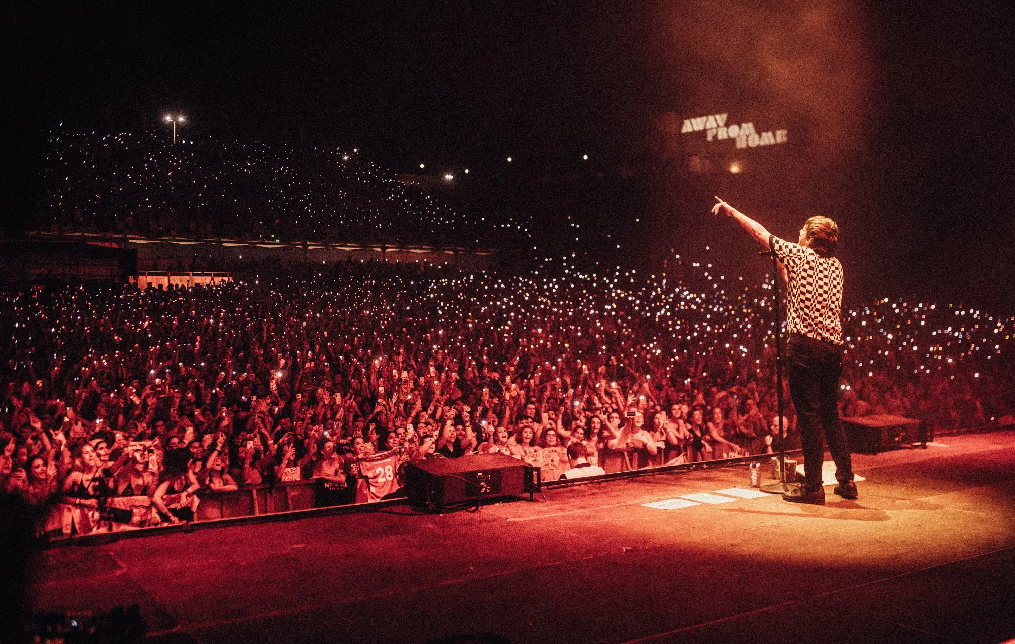 image_68ae8e8f97820 Why Is Louis Tomlinson’s ‘Away From Home Festival’ So Popular?