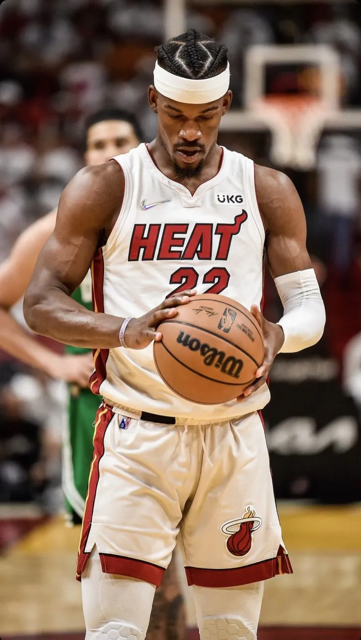 image_68ae9e2de10c3 Jimmy Butler Returns to the Miami Heat in Impressive Form — But Could Old Injuries Turn 'Mr. Clutch' into an Unexpected Liability?