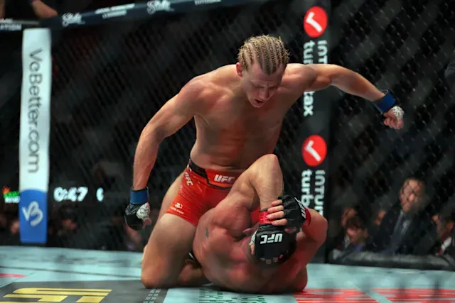 image_68aea3c294801 Fans Stunned by Result: Topuria Leaves Pimblett Flat on the Canvas