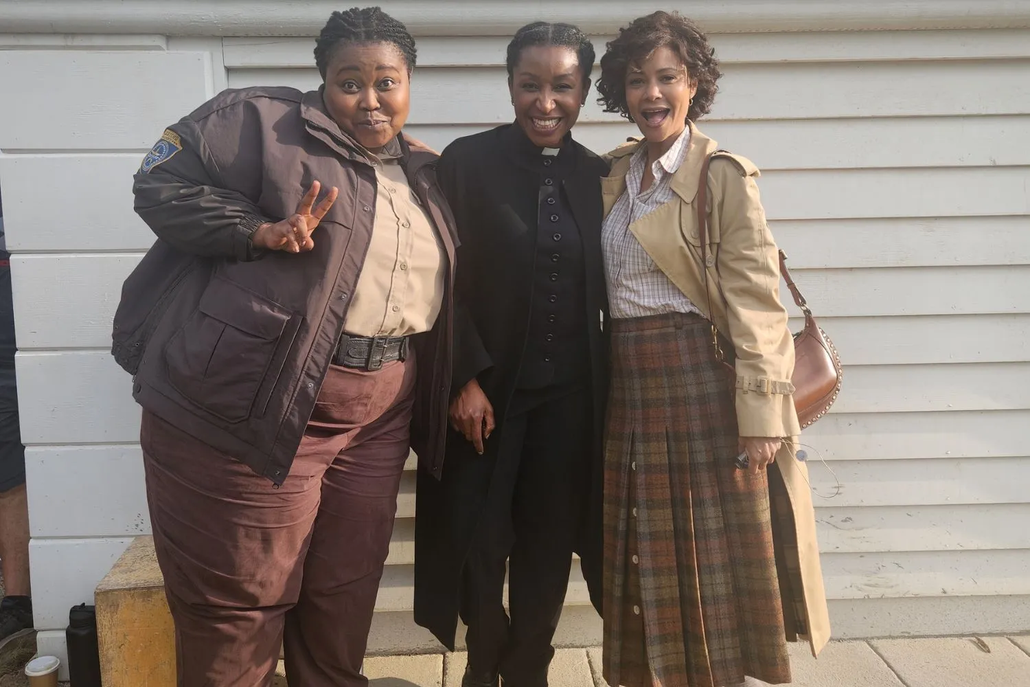 image_68aea5ec0e333 From Loyal Fan to Lead Role: Ashionye Raccah Joins Jenna Ortega in a Scene Fans Won't Forget From Wednesday Season 2