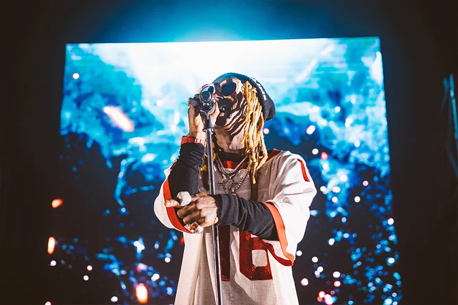 image_68aec085e888c Lil Wayne Still Draws Tens of Thousands of Fans Despite Chaotic Reviews on His “Tha Carter VI Tour”