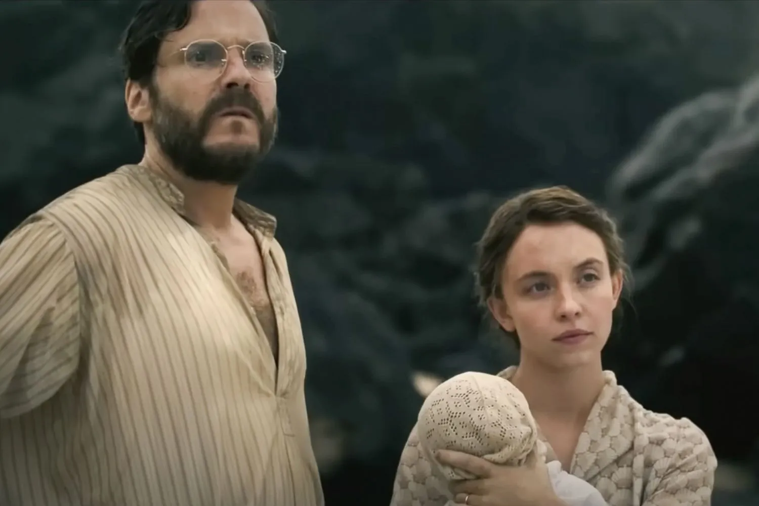 image_68afc9536527e Sydney Sweeney Gave Birth Surrounded by Wild Dogs? Ron Howard Reveals the Shocking Truth Behind Eden’s Most Intense Scene