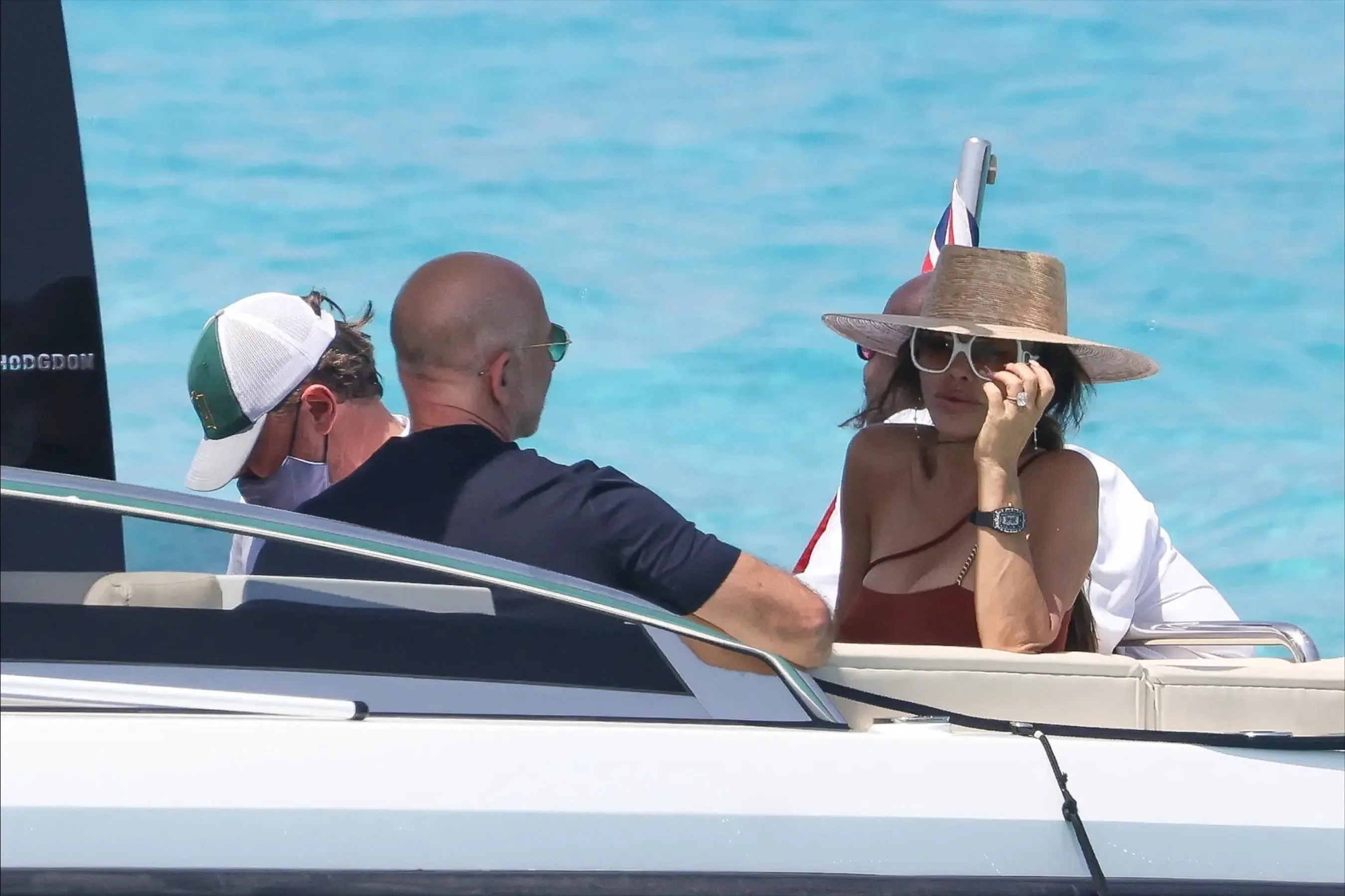 image_68afd030345a1 Jeff Bezos Sparks Buzz After Gifting Wife Dazzling Diamond-Encrusted Timepiece