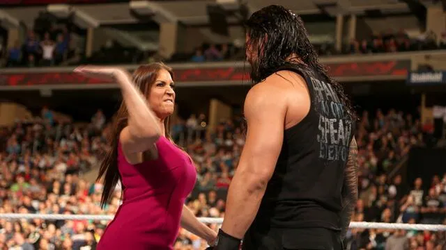 image_68b009609a800 Roman Reigns Shocks Fans: Says He’d Take 15 Slaps in a Row from Female WWE Star If He Messed Up on Live TV
