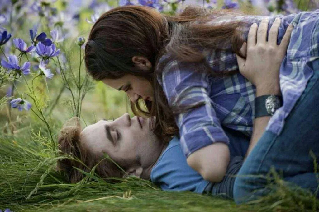 The Twilight Saga Returns to Theaters: Relive the Magic of Bella, Edward, and Jacob