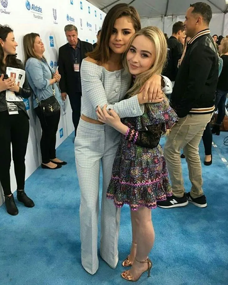image_68b016290bfd5 10 Years Apart: Could Selena Gomez and Sabrina Carpenter Reunite at Taylor Swift’s Big Day?