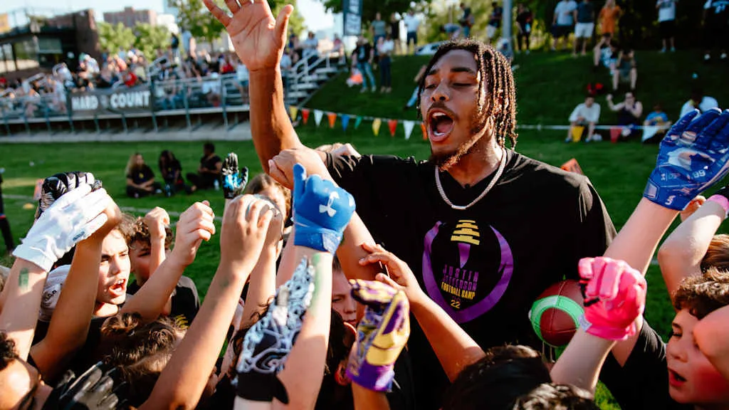 image_68b01b64eecb2 Justin Jefferson Warms Hearts as He Surprises Underprivileged Kids With Meaningful Gifts They’ll Never Forget