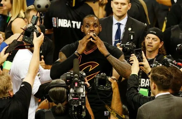 image_68b0624fe5cc4 ‘I wish I had a GoPro on my head’ – LeBron reveals the insane chaos nobody saw during Cleveland’s historic comeback!