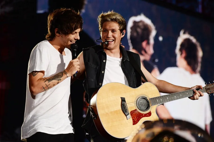 image_68b108c3ccac1 Twitter Explodes as Louis 'Teaches' Niall to Rap – But the Tiny Jokes Reveal a Shocking Bond Years After One Direction!