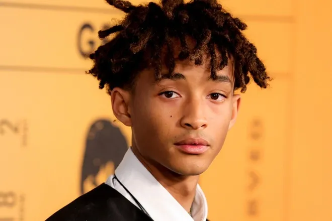 image_68b10b9493006 Jaden Smith Tried to Show Off His Skateboarding Skills but Ended Up Looking Ridiculous