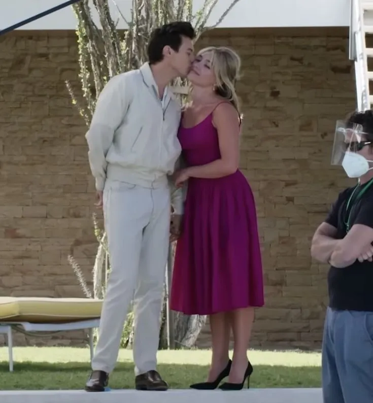 image_68b1174692513 The undeniable chemistry between Harry and Florence on-screen — but did their behind-the-scenes kiss ignite romance rumors with director Olivia Wilde?