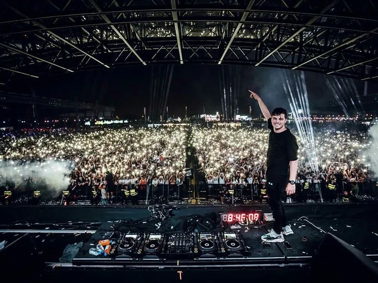 image_68b1432a531fd From Teen DJ to Global Millionaire: How Martin Garrix Built a Multi-Million Dollar Empire That Amazes the World!