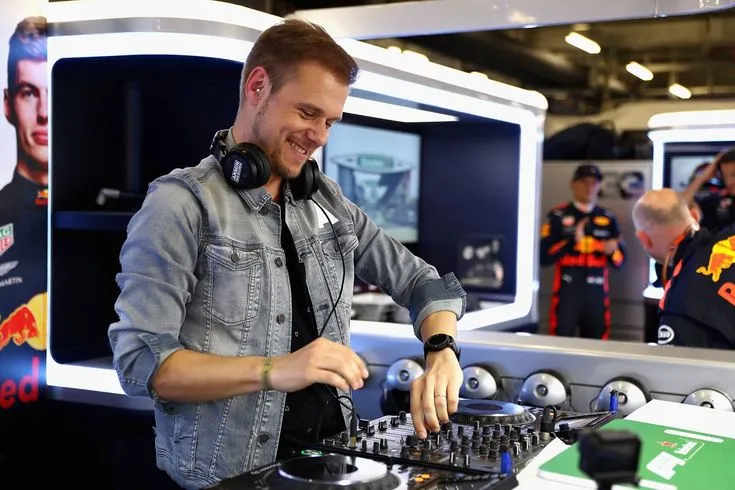 image_68b14688c7468 Armin van Buuren Reveals the Secret to Success: Passion Is the Golden Key for Young DJs!