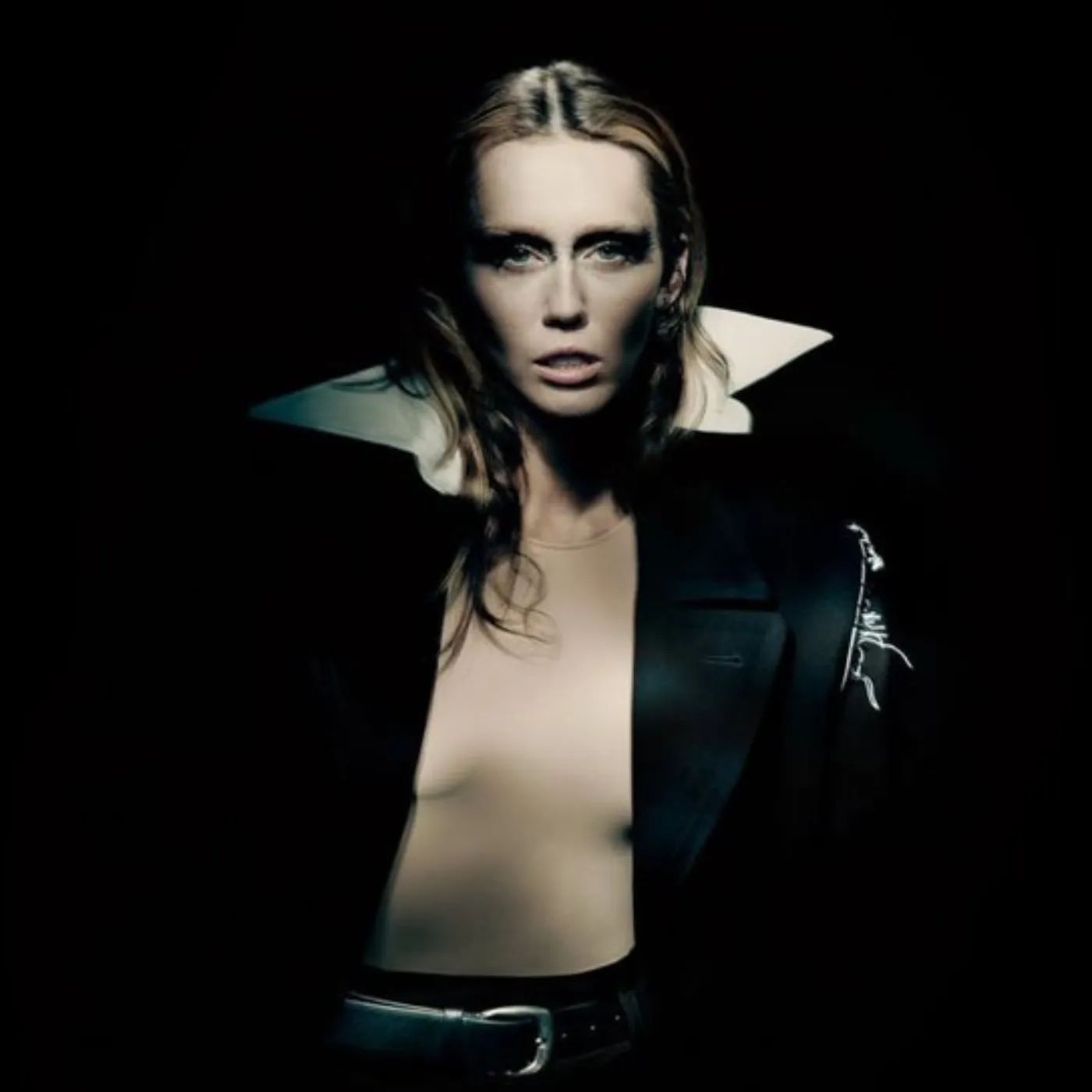 image_68b14c7706fb8 Internet Explodes: Miley Cyrus Crowned the New Face of Maison Margiela