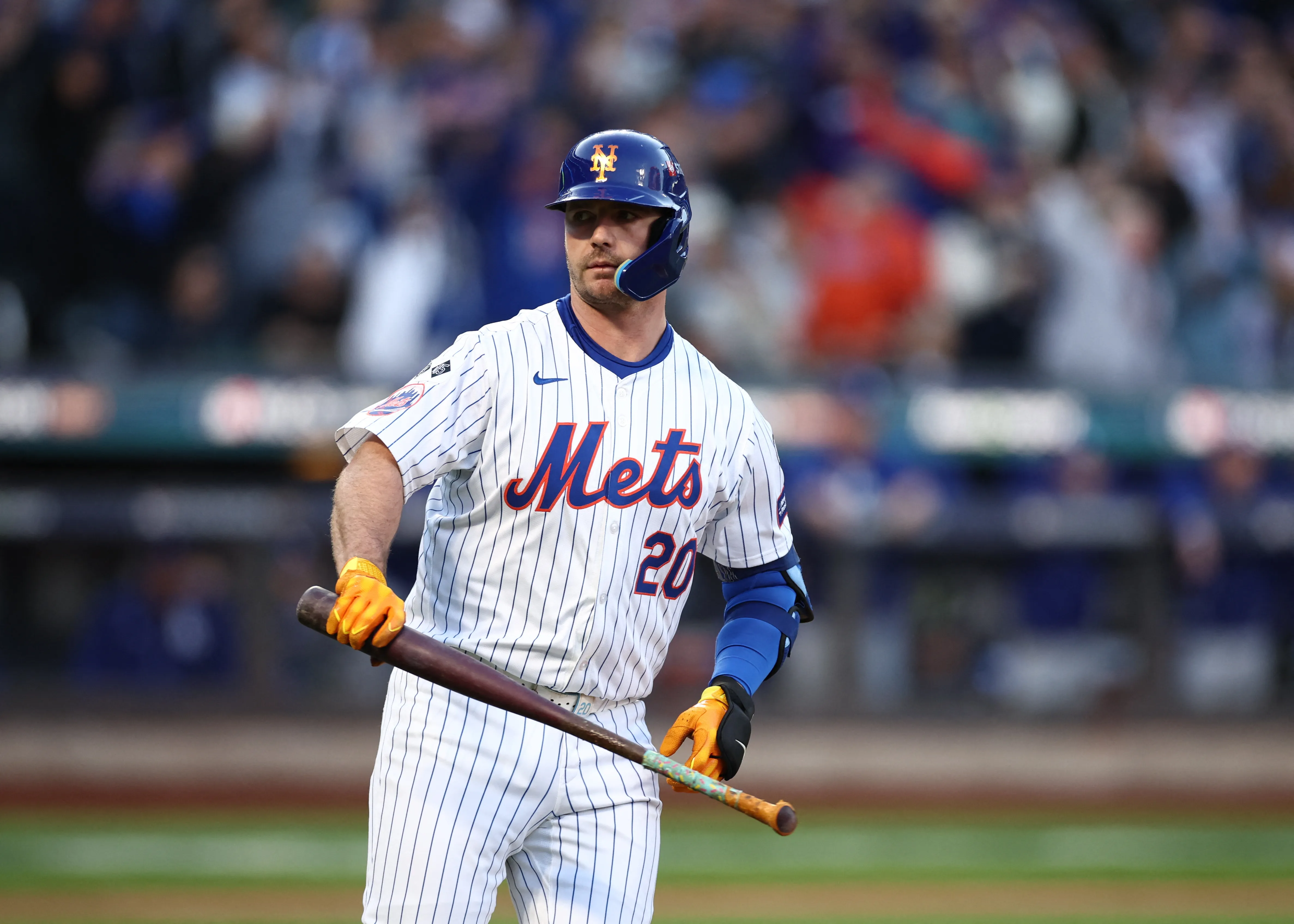 image_68b14d6b3295e Fans Can’t Stop Talking After Pete Alonso Trades His Bat for Novak Djokovic’s Tennis Racquet in Epic Crossover Moment