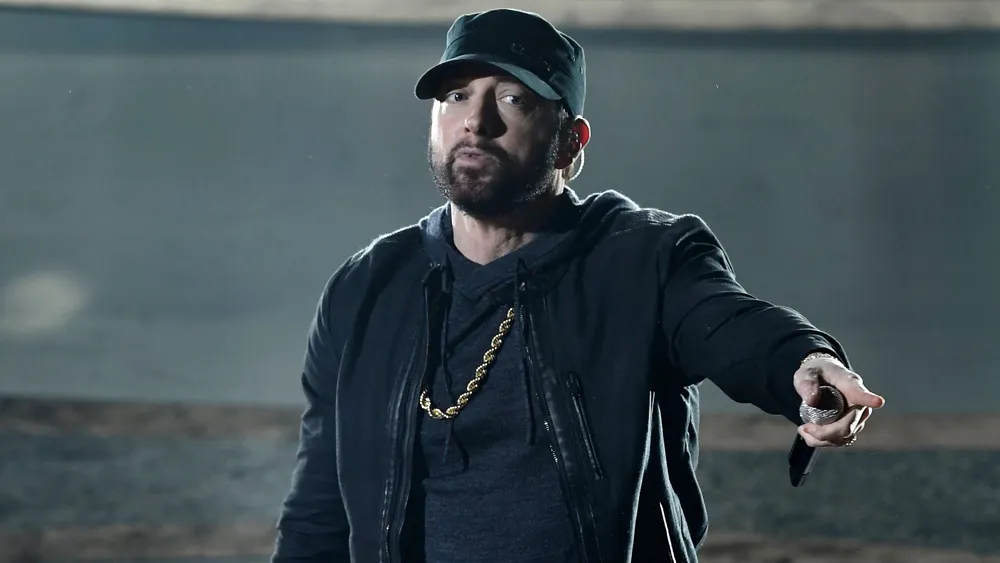 image_68b14dbdec7f8 Eminem Brings a Birthday Cake to Tupac’s Grave – But His Whisper Could Reveal Shocking Truth About the Rap Legend’s Death!